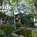 Riverside Club Hotel