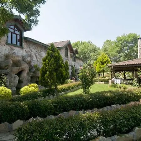Riverside Club