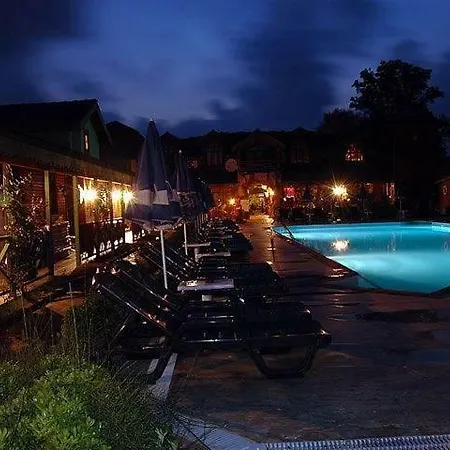 Riverside Club Hotel Ağva