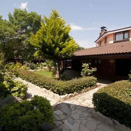 Hotel Riverside Club *