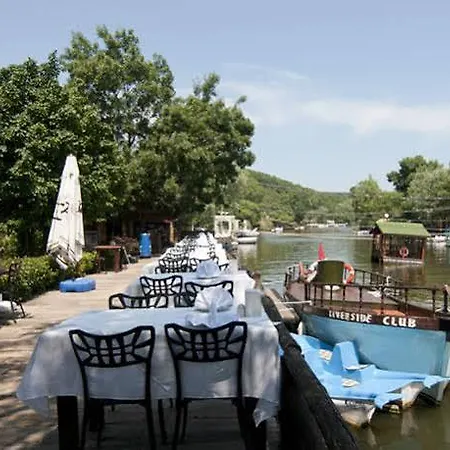 Riverside Club * Ağva