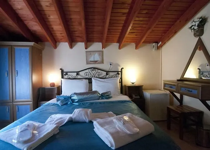 מלון Riverside Club אגווה