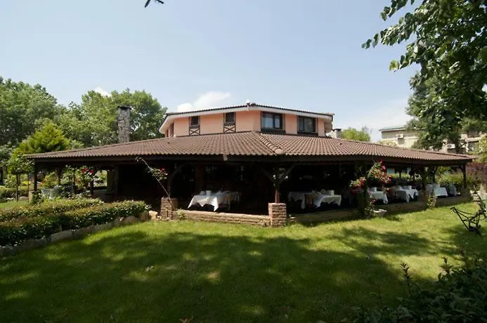 Riverside Club מלון *